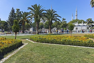 İSTANBUL, TURKEY - 26 Temmuz 2019: İstanbul Sultanahmet Meydanı, Türkiye