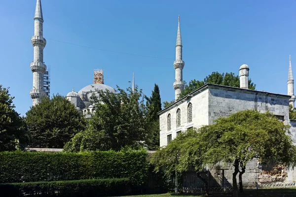 Istanbul Turquía Julio 2019 Panorama Plaza Del Sultán Ahmed Mezquita — Foto de Stock