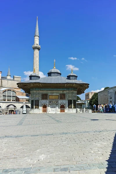 イスタンブール トルコ 2019年7月26日 トルコのイスタンブール市にあるハギア ソフィア美術館 — ストック写真