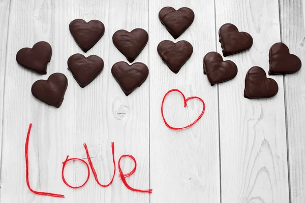 Sevgililer kartı - aşk üzerine ahşap batskground örme