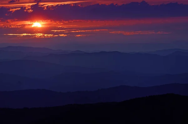 Zonsondergang vanaf de Berg Aigoual — Stockfoto