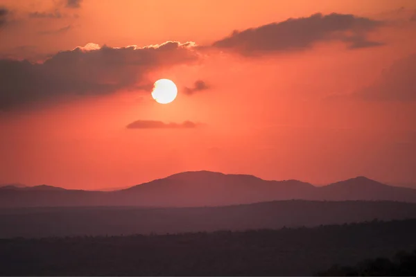 Superbe coucher de soleil africain — Photo