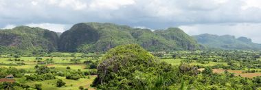 Vinales Küba'da mogotes
