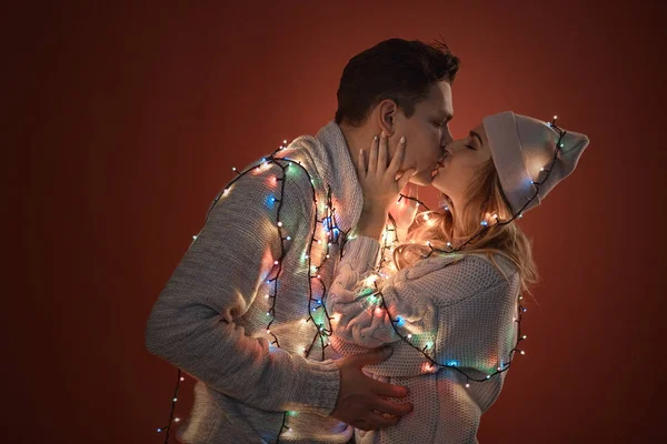 Young couple kissing and hugging each other — Stock Photo, Image