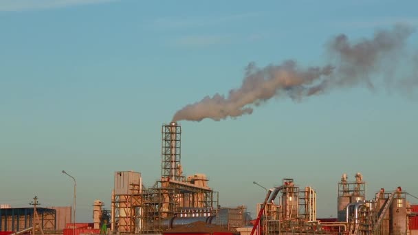 工业厂房与排气 — 图库视频影像