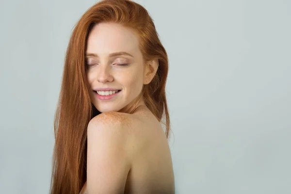 Beautiful young girl with red hair — Stock Photo, Image