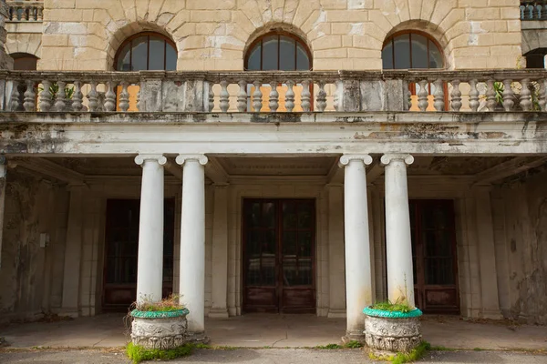 Adler Rusko Opuštěné Sanatorium Ordžonikidze Března 2018 — Stock fotografie