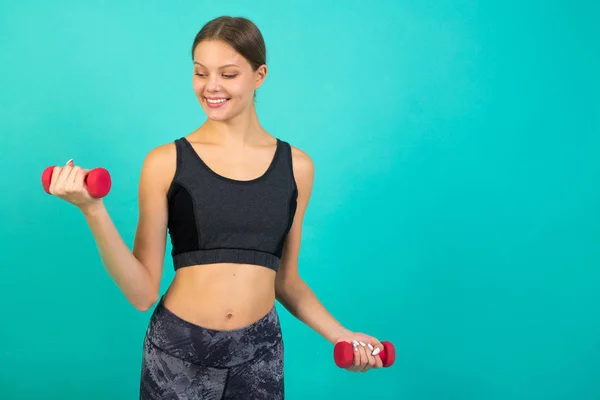 Hermosa Joven Delgada Mujer Ropa Deportiva Sobre Fondo Verde Con — Foto de Stock