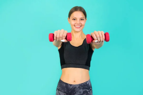 Hermosa Joven Delgada Mujer Ropa Deportiva Sobre Fondo Verde Con — Foto de Stock