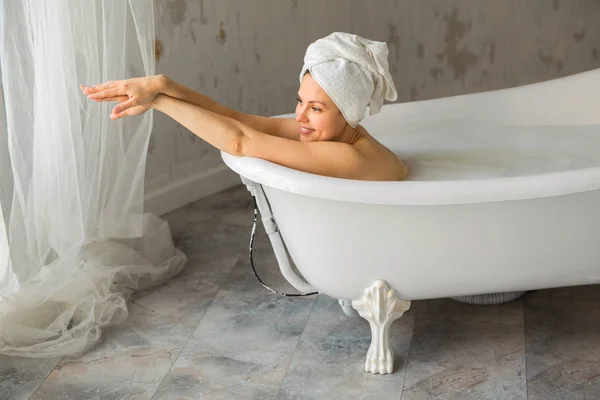 Beautiful Young Woman Towel Her Head Washes Bath Milk — Stock Photo, Image