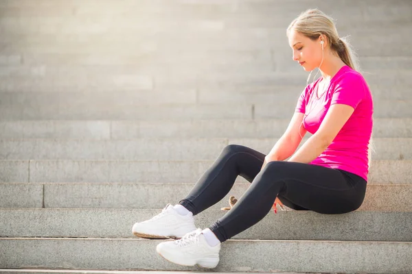 Hermosa Joven Ropa Deportiva Entra Para Los Deportes — Foto de Stock