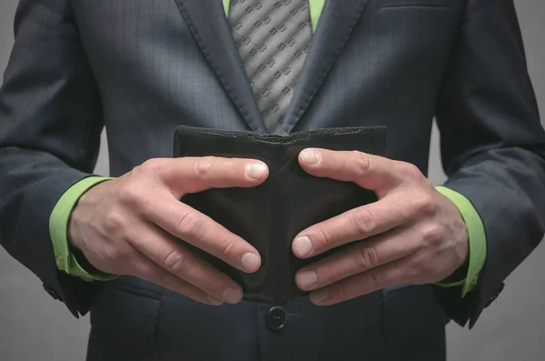 Бизнесмен Держит Руках Черный Кожаный Бумажник Закрывает Фото Концепция Клиента — стоковое фото