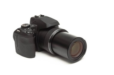 Fotoğraf makinesi beyaz arkaplanda izole edildi.