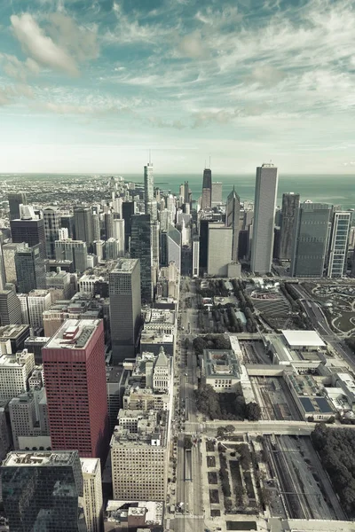 Skyline Downtown Chicago z parku i Michigan Avenue — Zdjęcie stockowe