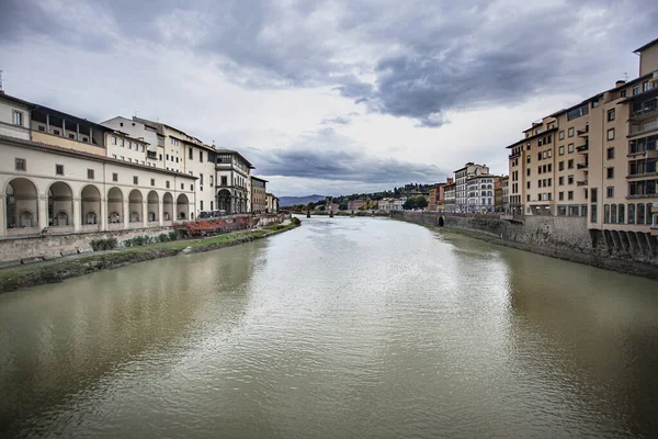 Arnofloden i Florens 3 — Stockfoto