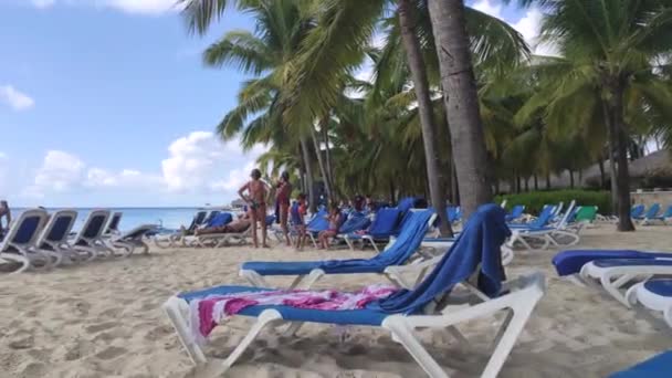 Dominikai Köztársaság Üdülőhely Strand Napsütéses Napokon — Stock videók