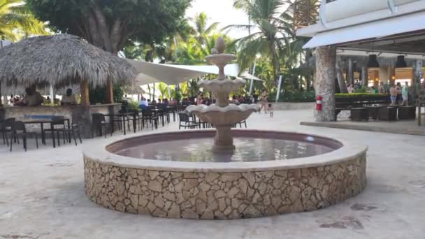Luxurious Fountain Resort Sunset Time — Stock Video