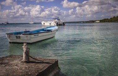 Bayahibe Gölü ve Turistik Liman 7