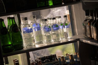 İçki şişesi dükkanı.