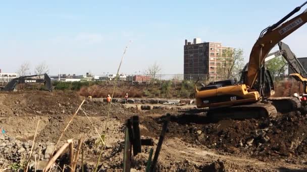 Digger Trabalho Canteiro Obras — Vídeo de Stock