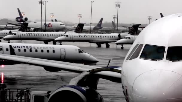 Vliegtuigen Luchthaven Klaar Vertrekken — Stockvideo