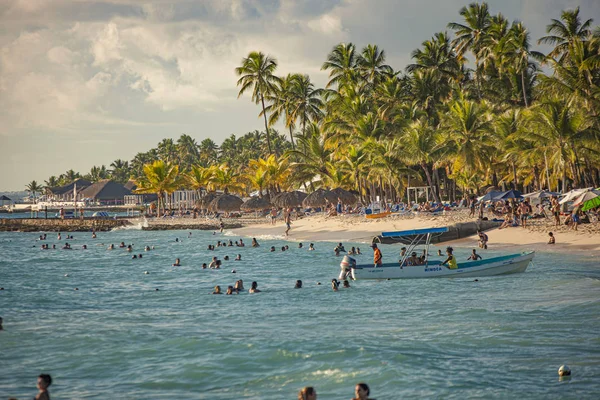 Praia Dominicus ao pôr-do-sol — Fotografia de Stock