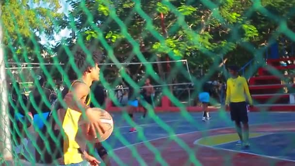 Bayahibe Dominican Republic January 2020 Black Boys Play Volleyball Basketball — Stockvideo