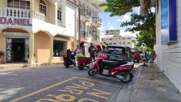 Bayahibe República Dominicana Dezembro 2019 Pessoas Bayahibe Rua — Vídeo de Stock