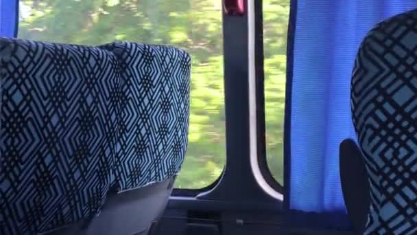 Bus Interior Viajando Con Vista Ventana — Vídeo de stock