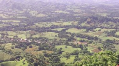 Dominik Cumhuriyeti 8 'de Montana Redonda' nın yüksekliğinden manzara