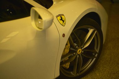 GÜZEL, FRANSA 26 Şubat 2020 Ferrari araba detayı
