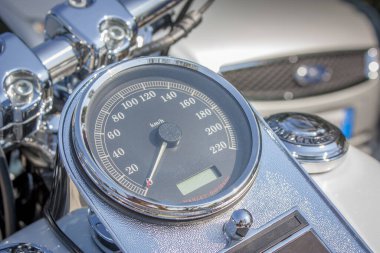 Motosiklet kilometre sayacı ayrıntısı makro mercekle alındı