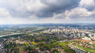 Drone havadan görünümü fotoğraf ile Varşova/Schaffhausen