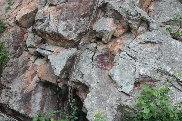 Taş cliff arka yüzey