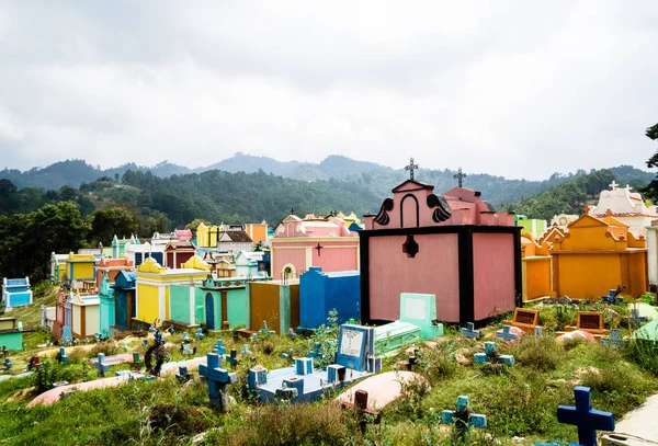 Geleneksel Mezarlığı'nda Chichicastenango - Guatemala — Stok fotoğraf