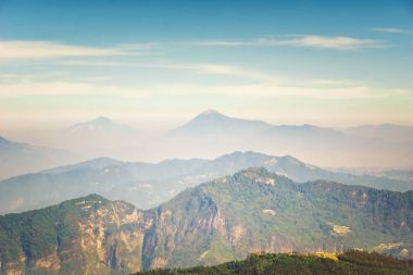 Santa Maria Quetzaltenango Guatemala tarafından dağdan Volcanoe