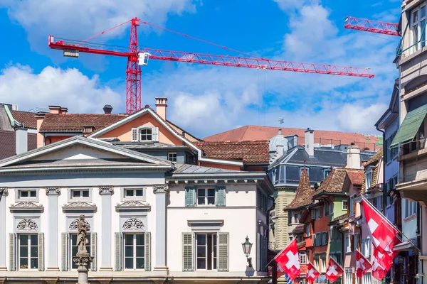 Construcción de nuevos edificios en el centro de Zúrich por Augustinergasse — Foto de Stock