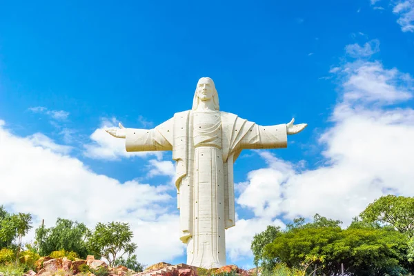 코차밤바에서 세계 최대 예수 그리스도 동상 — 스톡 사진