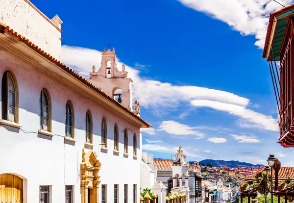 Edificios coloniales en el casco antiguo de Sucre - Bolivia —  Fotos de Stock