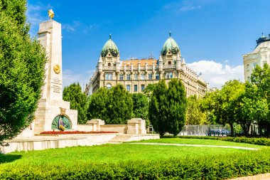 Özgürlük Meydanı Budapeşte - Macaristan