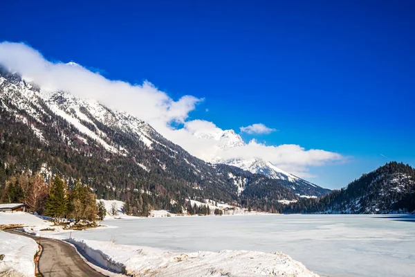 Winterlandschap Aan Het Hintersteiner Meer Tirol Oostenrijk — Stockfoto