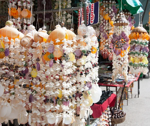 Kabukları yapılan perdeler