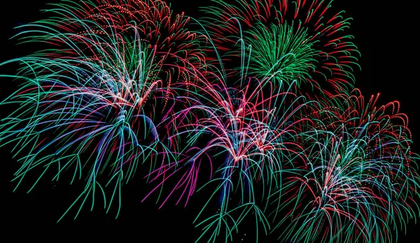 Majestuoso fondo de fuegos artificiales — Foto de Stock