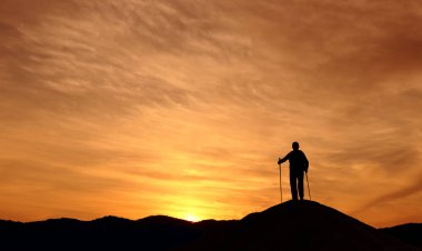 Tepede duran adam hiking 