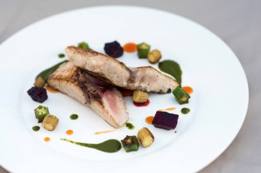 Kızarmış fileto Balık plaka üzerinde