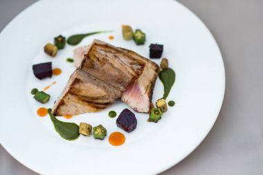 Kızarmış fileto Balık plaka üzerinde