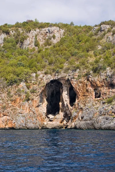 Морские пещеры, Италия — стоковое фото