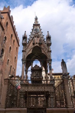 Arche Scaligere, Verona