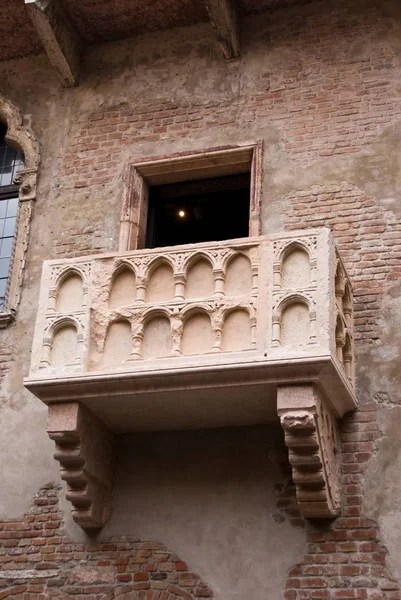 Julias Balkon in Verona — Stockfoto