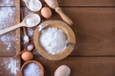 Pişirme - maddeler yumurta, un ve haddeleme pin